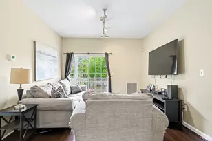 19 Hampshire Rd, Methuen, MA 01844 - Photo 3