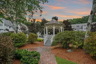 703 Sherwood Forest Ln, Saugus, MA 01906 - Photo 3