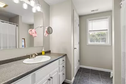 413 Huttleston Ave, Fairhaven, MA 02719 - Photo 15