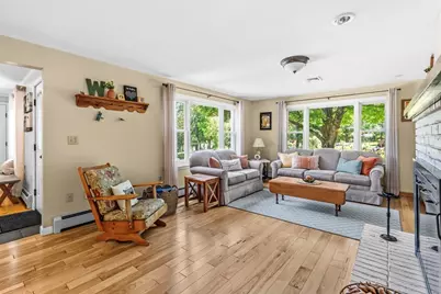 6 W Park Dr, Easthampton, MA 01027 - Photo 17