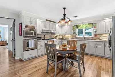 6 W Park Dr, Easthampton, MA 01027 - Photo 11