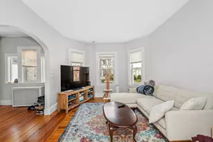 28 Magnolia St, Arlington, MA 02474 - Photo 1