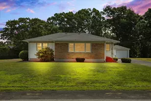 60 Sunhill Rd, Taunton, MA 02780 - Photo 1