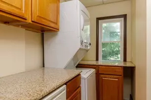 206 Union St, Leominster, MA 01453 - Photo 3