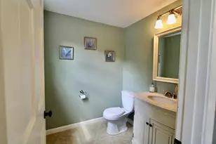 10 Stoneybrook Dr, Bridgewater, MA 02324 - Photo 17
