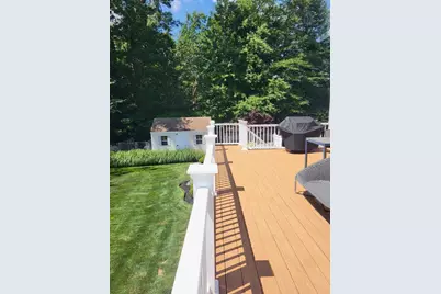 10 Stoneybrook Drive, Bridgewater, MA 02324 - Photo 25