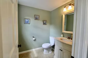 10 Stoneybrook Dr, Bridgewater, MA 02324 - Photo 15