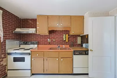 258 Walnut St, Braintree, MA 02184 - Photo 13