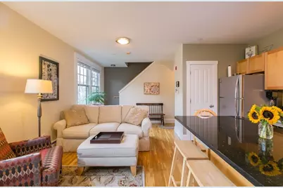429 Norfolk St #18, Somerville, MA 02143 - Photo 5