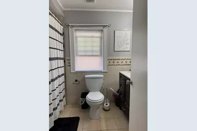 35 Farmland Rd, Lowell, MA 01850 - Photo 13
