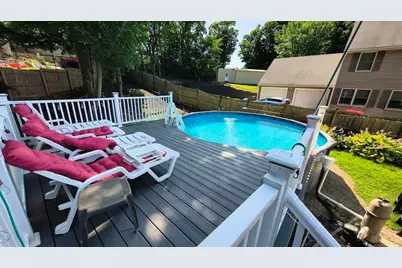 66 Edgemere Rd, Lynn, MA 01904 - Photo 9