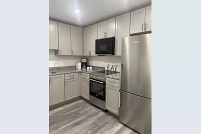 585 Essex St #519, Lynn, MA 01901 - Photo 3