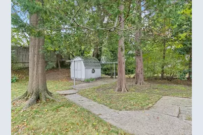 65 Brightwood Rd, Waltham, MA 02453 - Photo 35