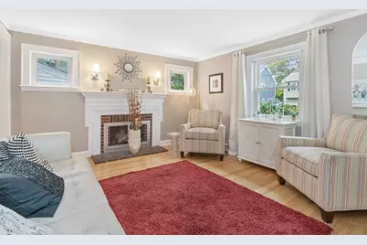65 Brightwood Rd, Waltham, MA 02453 - Photo 3