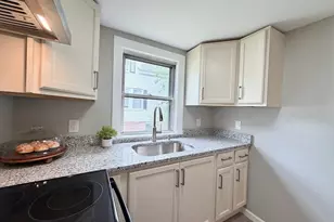 87 Vezina Ave, Leominster, MA 01453 - Photo 15