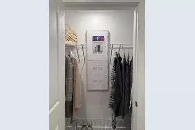 585 Essex St #619, Lynn, MA 01901 - Photo 3