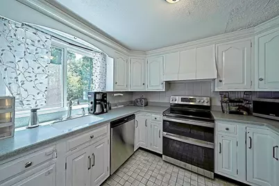 600 Forest St, Bridgewater, MA 02324 - Photo 15