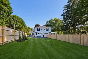 163 Prospect St, Wakefield, MA 01880 - Photo 3