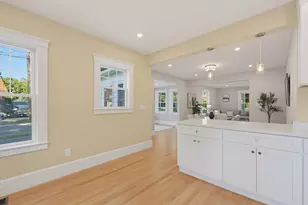 163 Prospect St, Wakefield, MA 01880 - Photo 17