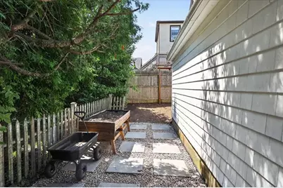 93 Sachem St, Quincy, MA 02170 - Photo 23