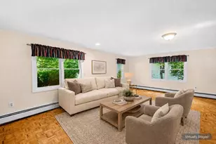 8 Risley Rd, Marblehead, MA 01945 - Photo 11