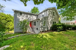 8 Risley Rd, Marblehead, MA 01945 - Photo 1
