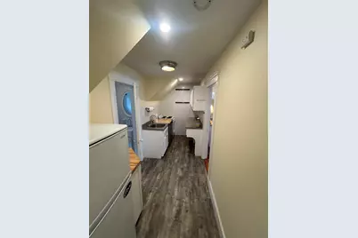 26 Houston Ave #3, Milton, MA 02186 - Photo 5
