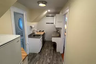 26 Houston Ave, Milton, MA 02186 - Photo 5