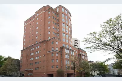 931 Massachusetts Ave. #801, Cambridge, MA 02139 - Photo 1