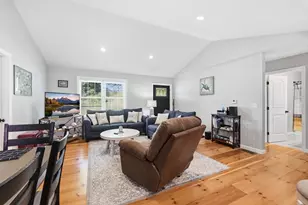 32 Nelson St, Warren, MA 01083 - Photo 15