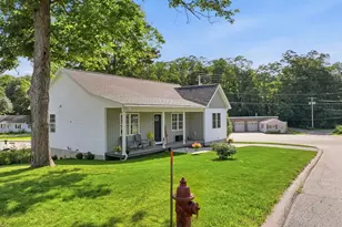 32 Nelson St, Warren, MA 01083 - Photo 39
