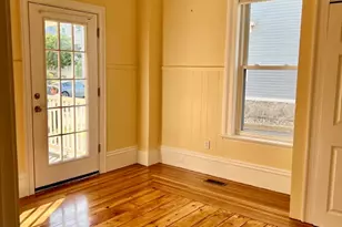 26 Abbott St, Beverly, MA 01915 - Photo 9