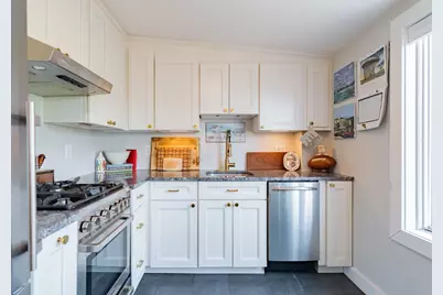 21 Harvard St #4, Boston, MA 02129 - Photo 7
