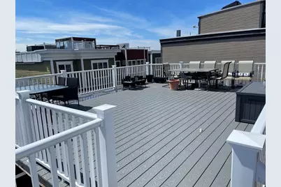 176 Bowen St #3, Boston, MA 02127 - Photo 15