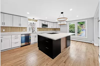 21 Burlington Rd, Billerica, MA 01821 - Photo 5