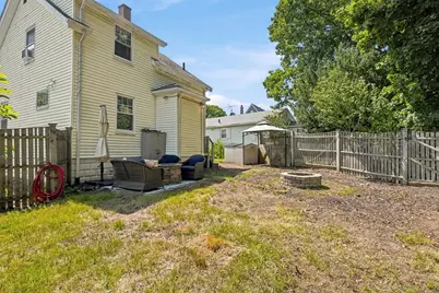 391 Lynnfield Street, Lynn, MA 01904 - Photo 31