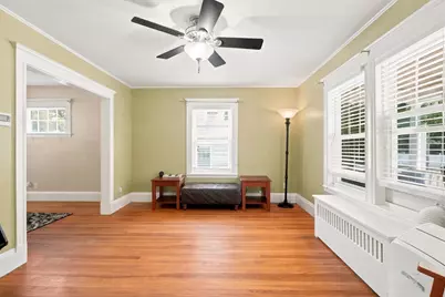 391 Lynnfield Street, Lynn, MA 01904 - Photo 11