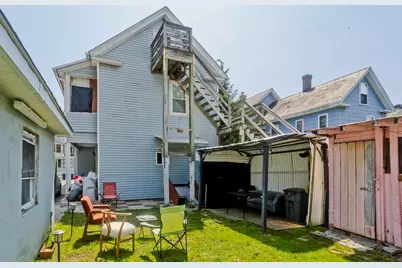 34 E.School St, West Springfield, MA 01089 - Photo 5
