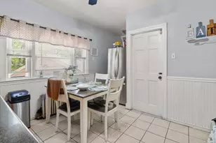9 Aldwin Rd, Boston, MA 02131 - Photo 5