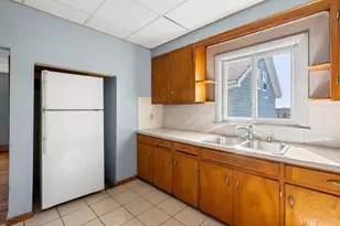 93 Mulberry St, Fall River, MA 02721 - Photo 19