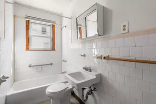 93 Mulberry St, Fall River, MA 02721 - Photo 15