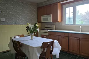 21 Arbutus Rd, Worcester, MA 01606 - Photo 17