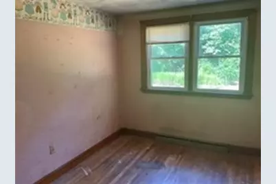 41 West St, Foxboro, MA 02035 - Photo 9
