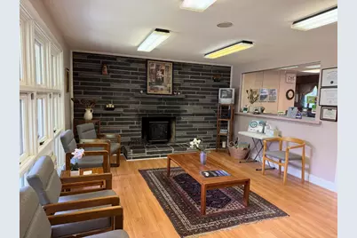 510 Thacher St, Attleboro, MA 02703 - Photo 9