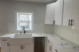 9 Wilbur, Boston, MA 02125 - Photo 3