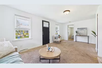 21 Golf St, Fairhaven, MA 02719 - Photo 11