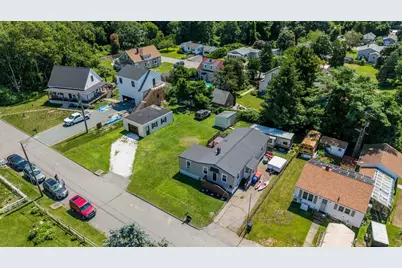 21 Golf St, Fairhaven, MA 02719 - Photo 25