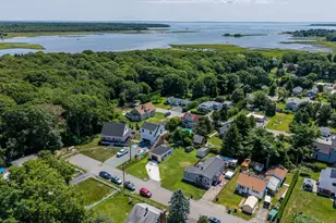 21 Golf St, Fairhaven, MA 02719 - Photo 27