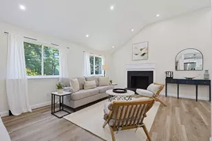 33 Copper Ln, Holliston, MA 01746 - Photo 7