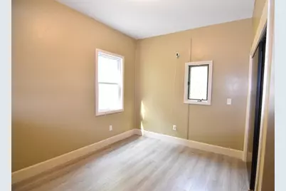 55 Pike St, Athol, MA 01331 - Photo 11